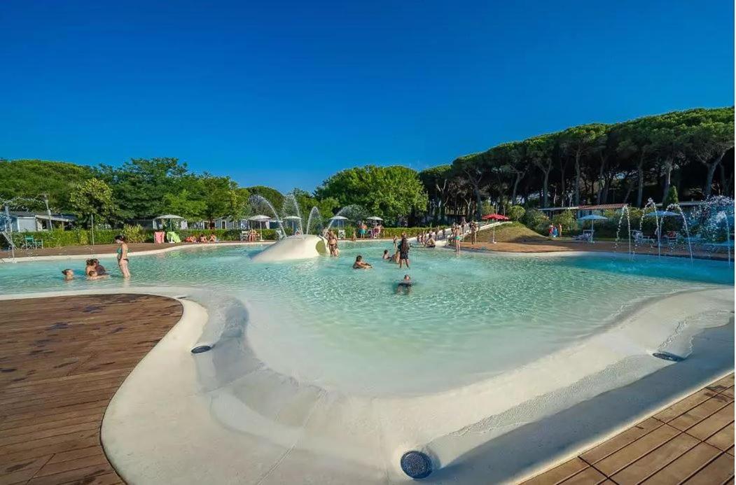 Vacanceselect Mobil Homes - Camping Pineta Sul Mare Camping Village Cesenatico Exterior photo